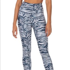 Kyodan Allure Ultra High Waist Leggings size SP